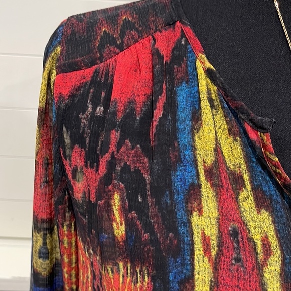 Vince Camuto blouse - Picture 2 of 2